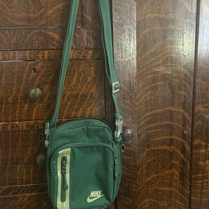 Nike Forest Green Messenger Bag